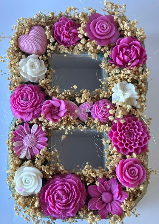 Букет💕"Нежност в Осмица"💕 в розово - Ръчно Изработени Ароматни Сапунени Цветя🌸