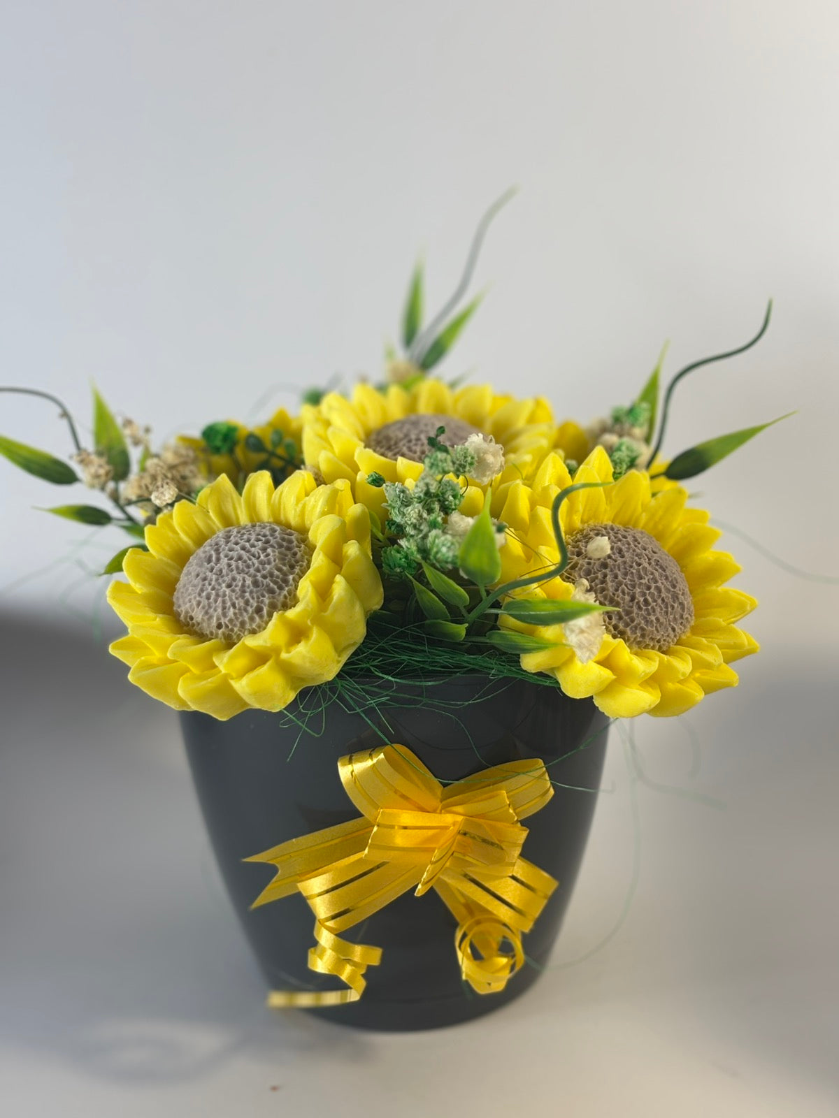 Букет 🌻"Слънчогледи"🌻 - Ръчно Изработени Ароматни Сапунени Цветя