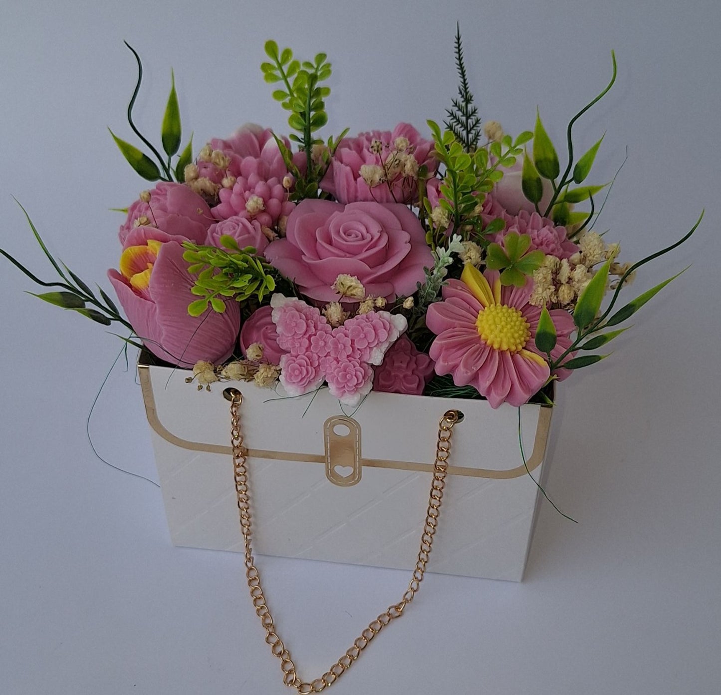 Букет 🎀"Сладко Изкушение"🎀 Ръчно Изработени Ароматни Сапунени Цветя