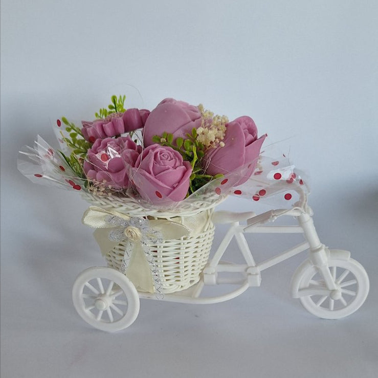 Букет🚲💗„Цветна Разходка в розово“ 💗🚲- Ръчно Изработени Ароматни Сапунени Цветя