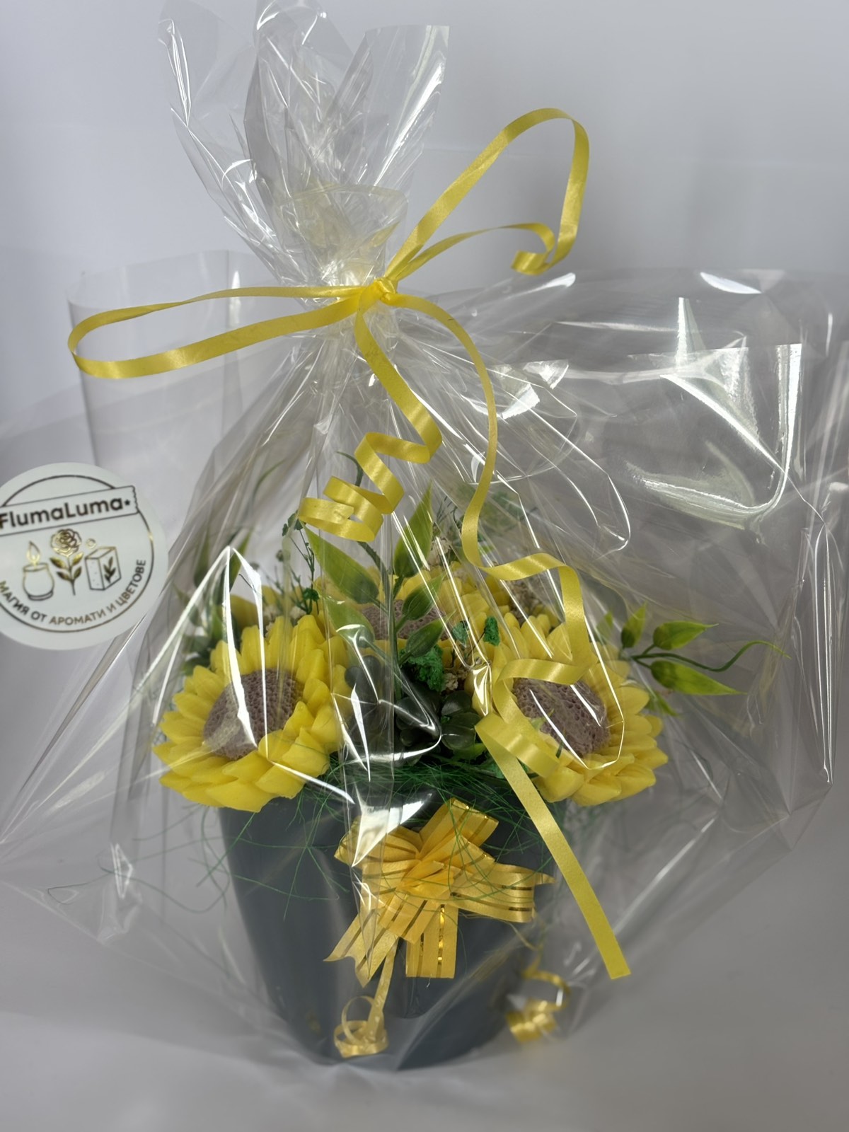 Букет 🌻"Слънчогледи"🌻 - Ръчно Изработени Ароматни Сапунени Цветя