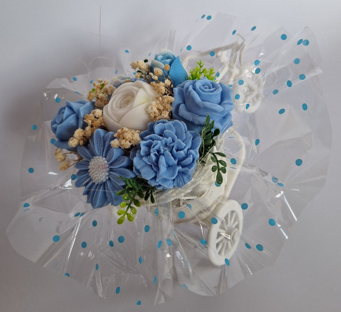 Букет🚲💙„Цветна Разходка в синьо"🚲💙Ръчно Изработени Ароматни Сапунени Цветя