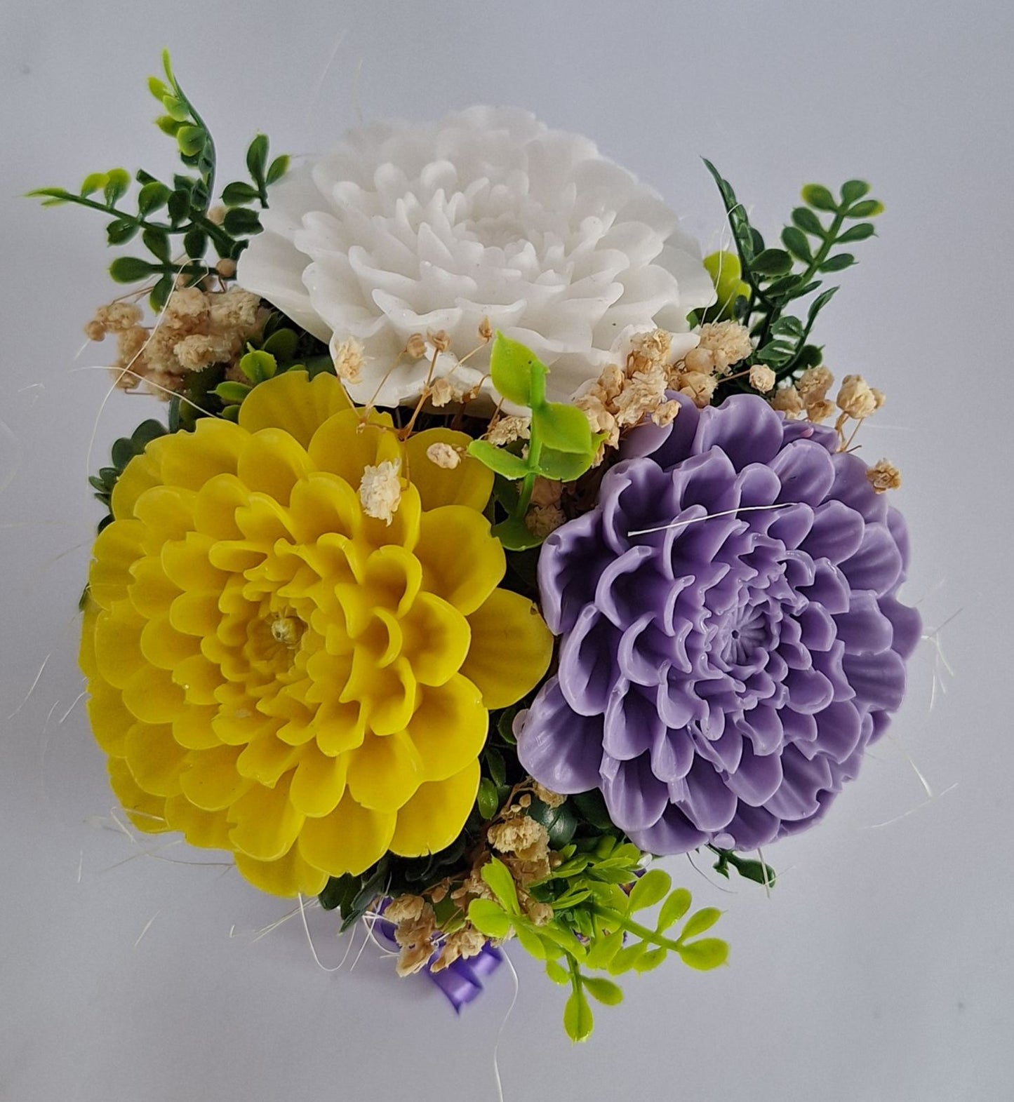 Букет🍋💜🤍"Лимонена Лавандула"🍋💜🤍– Ръчно Изработени Ароматни Сапунени Цветя