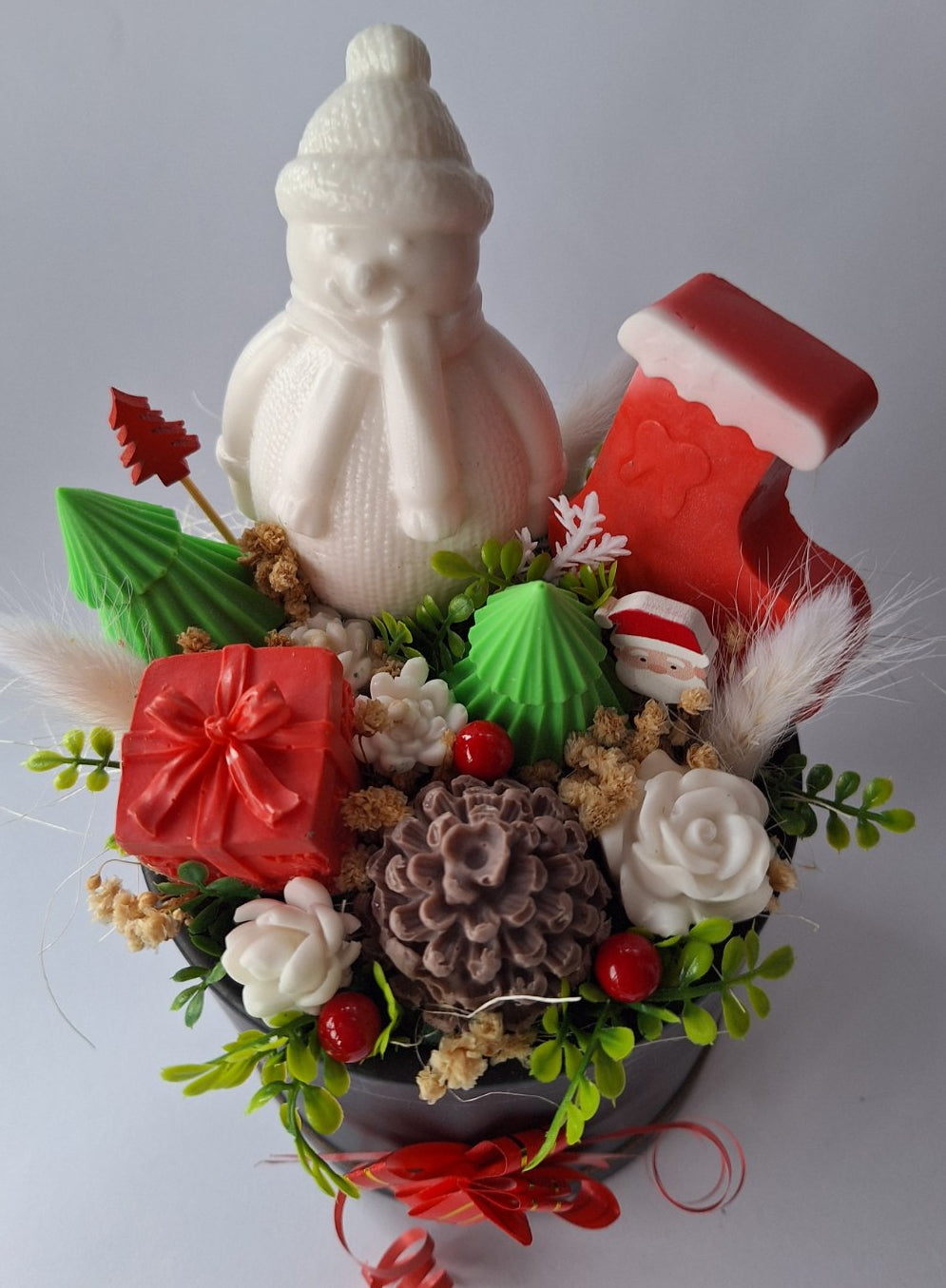 🎅Коледен букет „Снежна Приказка“🎁Ръчно изработени ароматни сапунени фигури и цветя