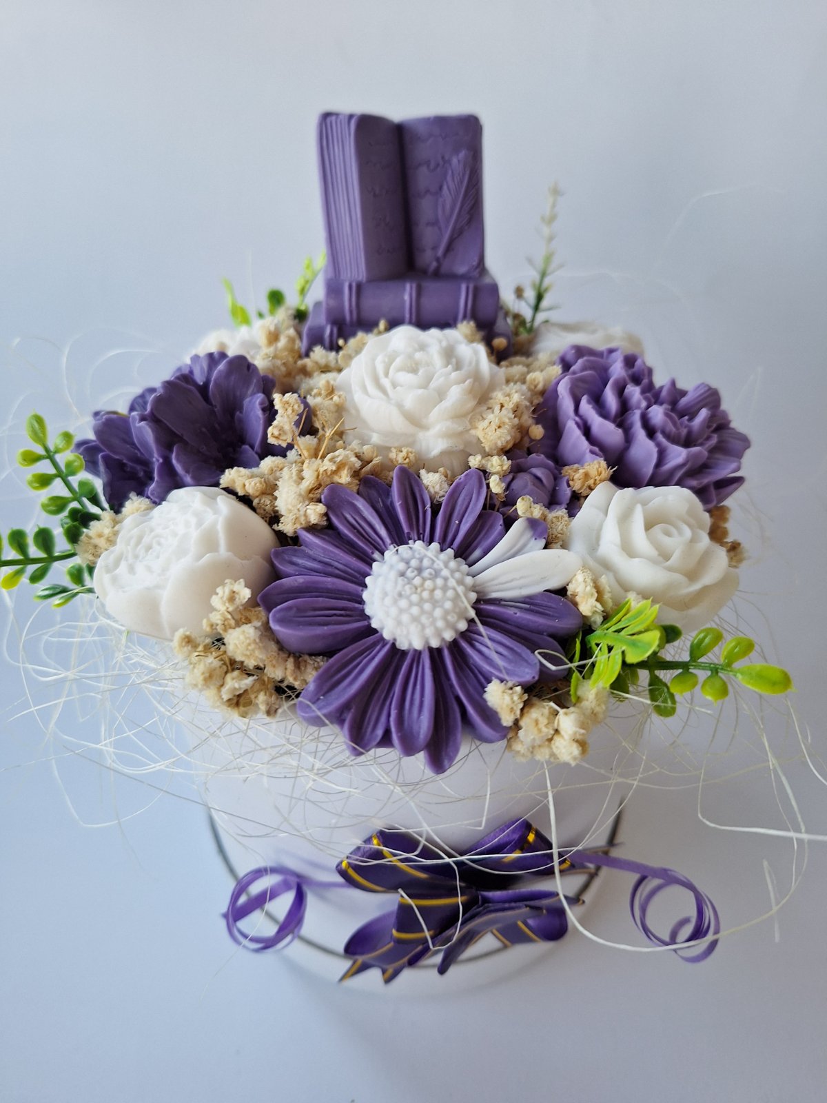 Букет💜📖„Лавандулена История“✍️📚Ръчно Изработени Ароматни Сапунени Цветя