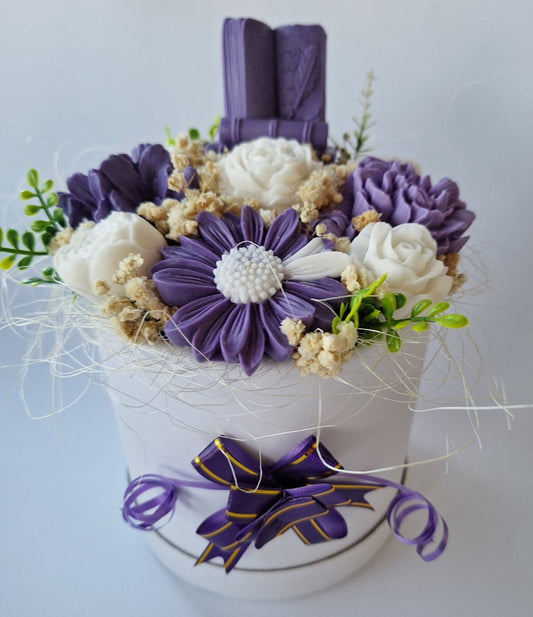 Букет💜📖„Лавандулена История“✍️📚Ръчно Изработени Ароматни Сапунени Цветя