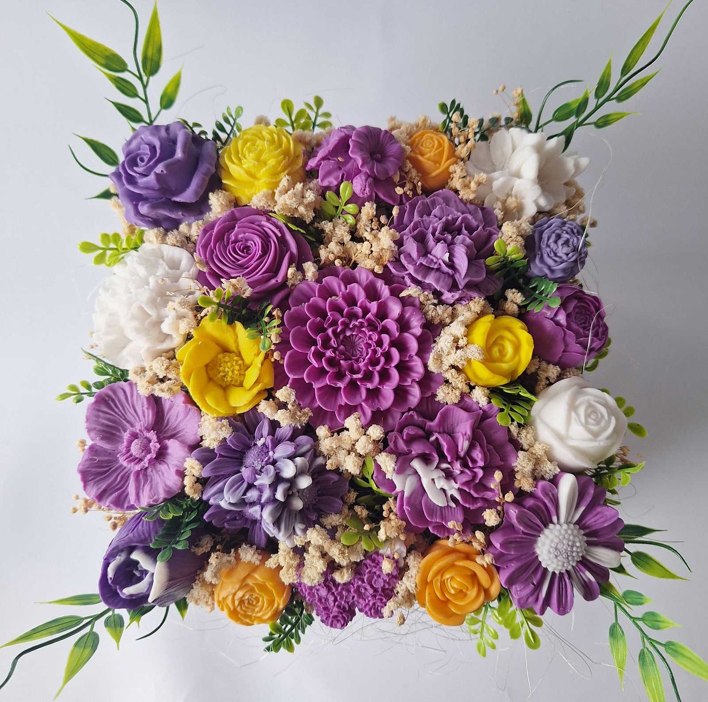 Букет💜💛🧡„Цветен Бриз“💜💛🧡 – Ръчно Изработени Ароматни Сапунени Цветя