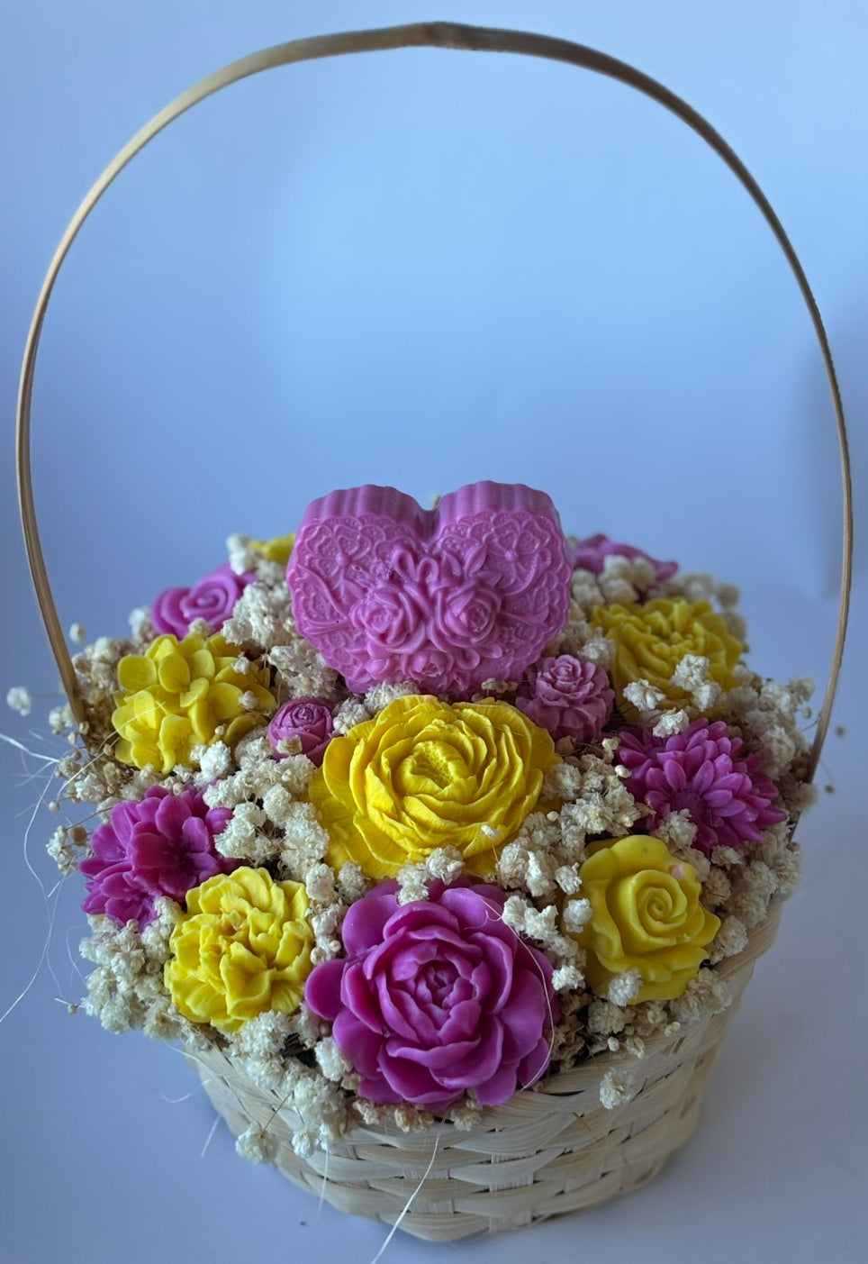 Букет💗💛"Сърце в слънчево розово"💛💗 – Ръчно Изработени Ароматни Сапунени Цветя🌸