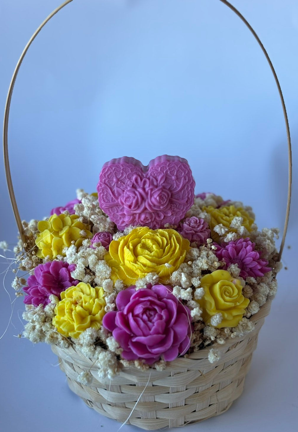 Букет💗💛"Сърце в слънчево розово"💛💗 – Ръчно Изработени Ароматни Сапунени Цветя🌸