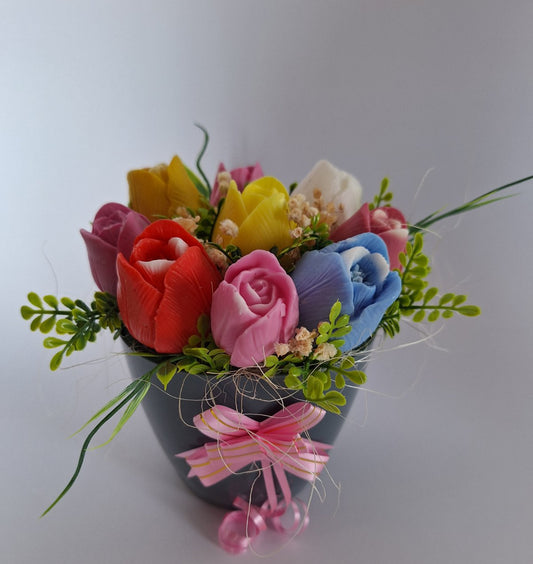 Букет🌷„Лалета“🌷 9 броя– Ръчно Изработени Ароматни Сапунени Цветя