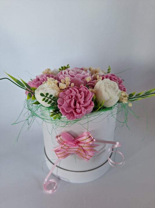 Букет💗„Стихия в розово и бяло“💗Ръчно Изработени Ароматни Сапунени Цветя