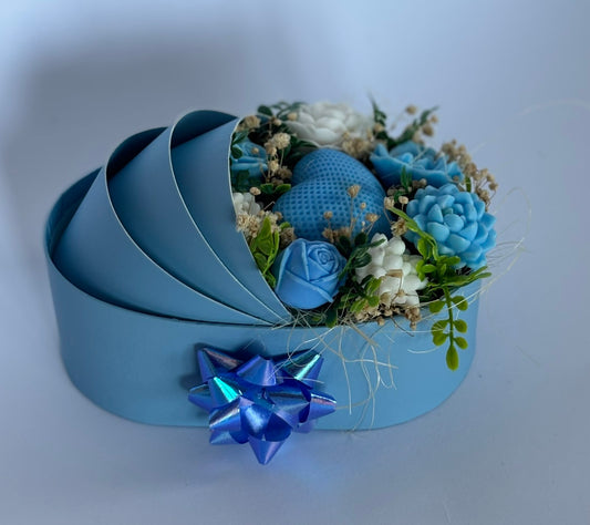 Букет💙"Добре дошло, Малко Чудо в синьо"💙- Ръчно Изработени Ароматни Сапунени Цветя