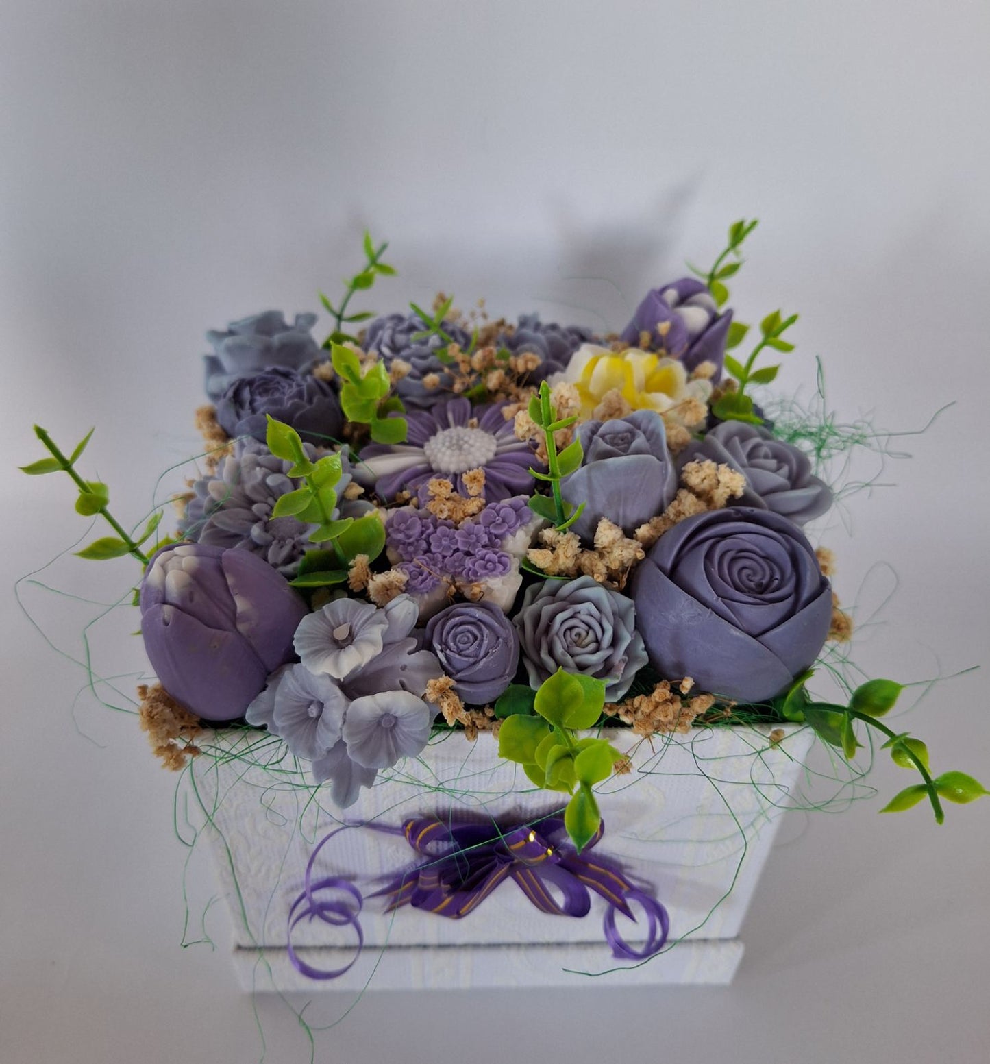 Букет💜„Лилав Бриз“💜Ръчно Изработени Ароматни Сапунени Цветя