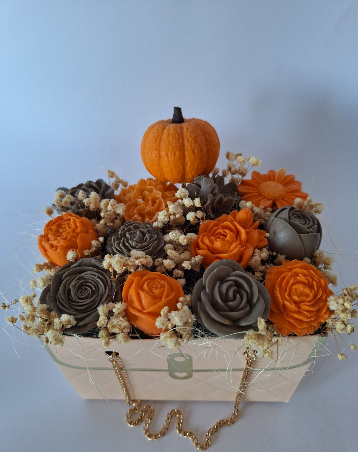 Букет 🎃"Тиквено Лате"🎃Ръчно изработени ароматни сапунени цветя