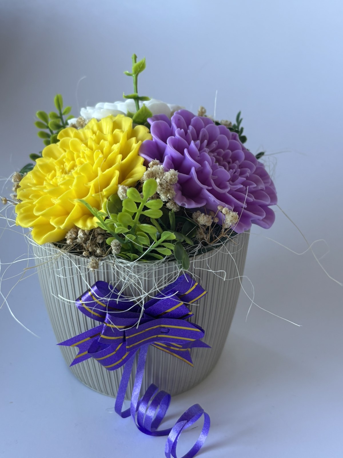 Букет🍋💜🤍"Лимонена Лавандула"🍋💜🤍– Ръчно Изработени Ароматни Сапунени Цветя