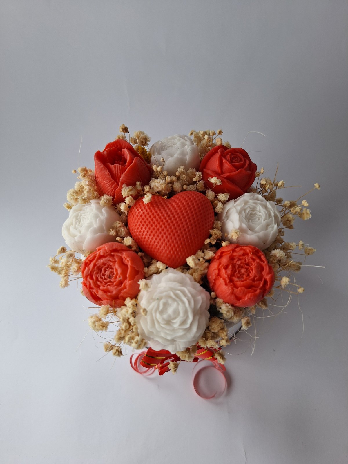 💞 Букет „Сърце от Любов“💞Ръчно изработени ароматни сапунени цветя