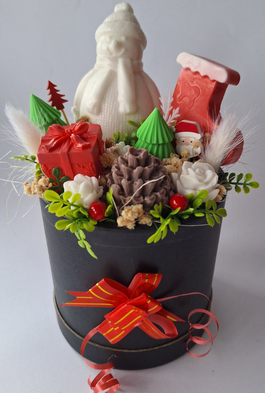 🎅Коледен букет „Снежна Приказка“🎁Ръчно изработени ароматни сапунени фигури и цветя