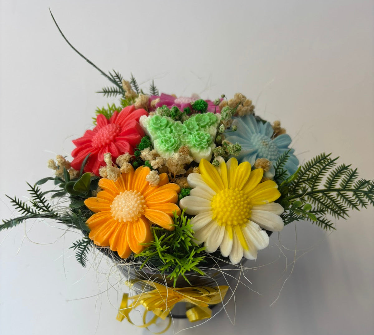 Букет🌼„Пъстър Маргаритен Сън“🌼 - Ръчно Изработени Ароматни Сапунени Цветя