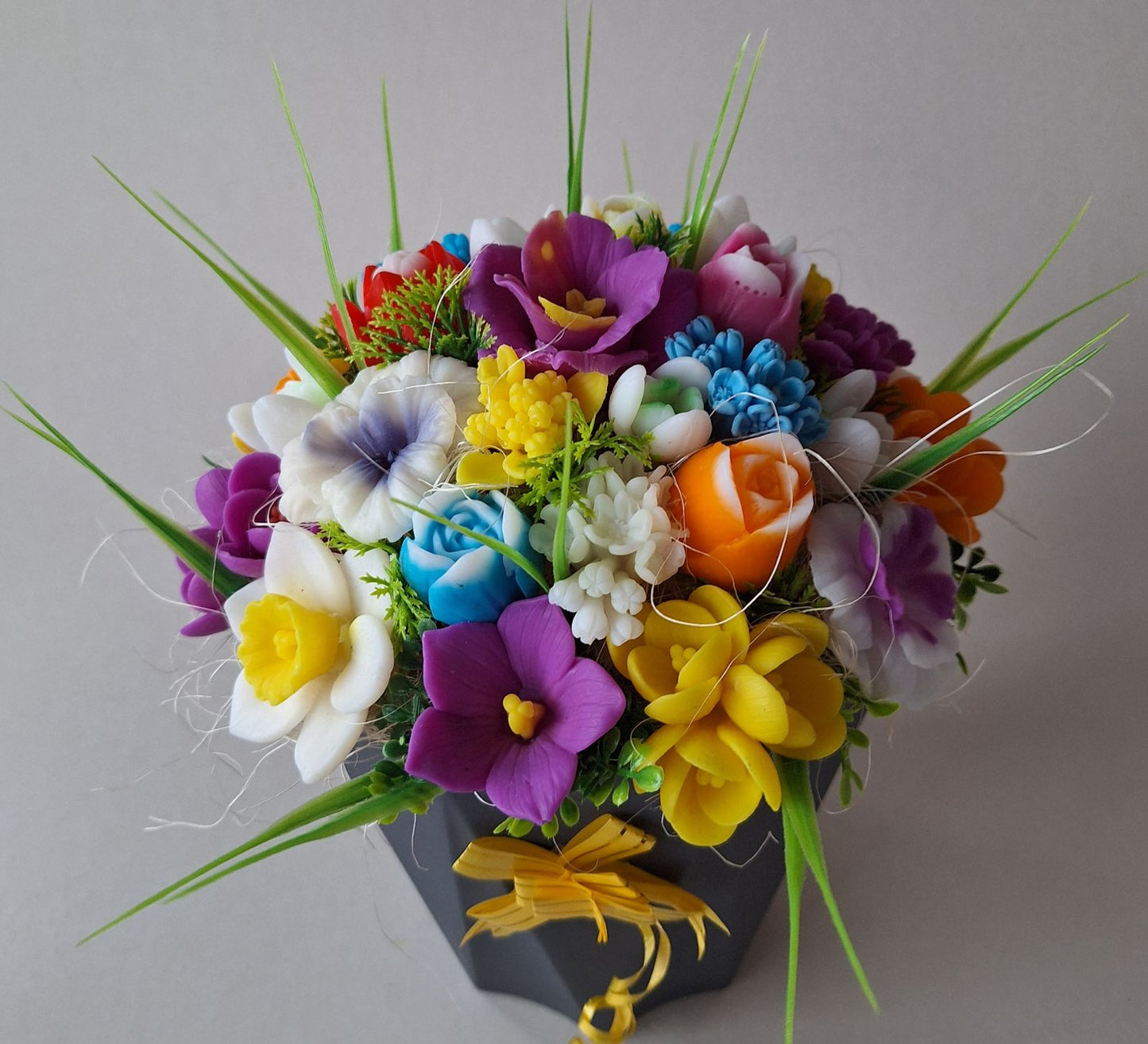 Букет🌈"Дъга от цветя"💐Ръчно Изработени Ароматни Сапунени цветя