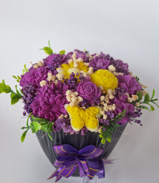 Букет💜„Лавандулова Елегантност“💜Ръчно Изработени Ароматни Сапунени Цветя