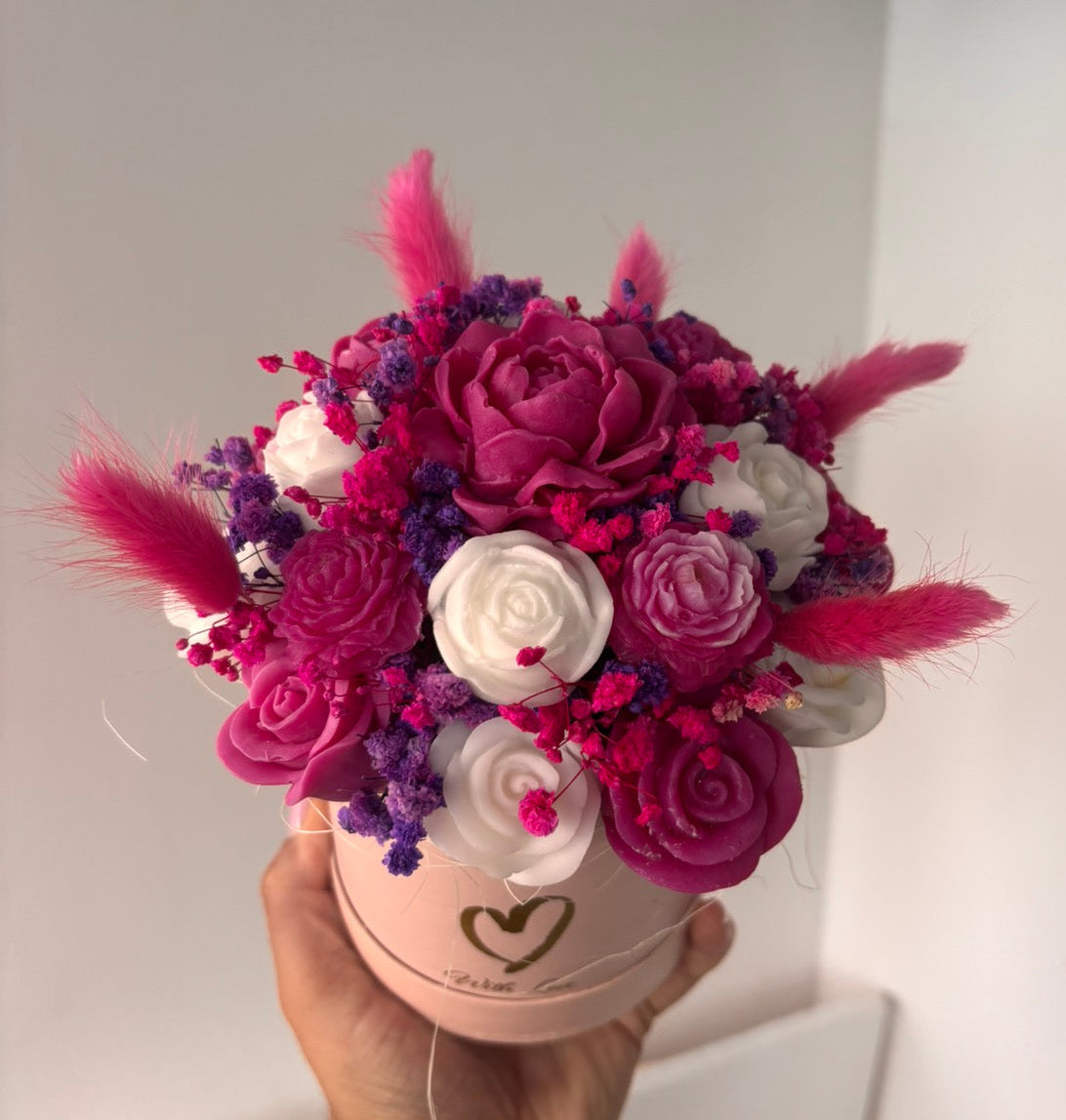Букет🎨✨Вълшебна Палитра – Ръчно Изработена Ароматна Сапунена Аранжировка 🌸💖